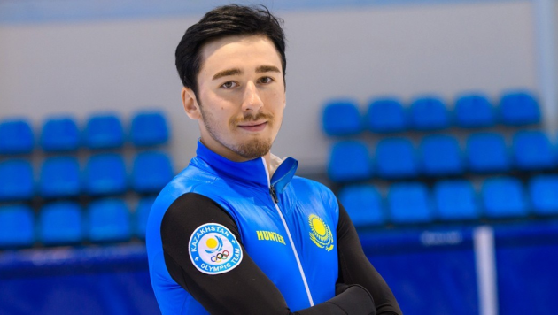 Казахстанец Никиша вышел в полуфинал ЧМ по шорт-треку