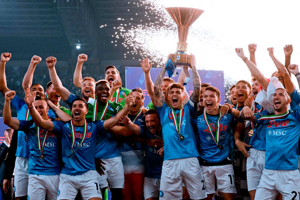 Наполи — чемпион Италии 2022/23