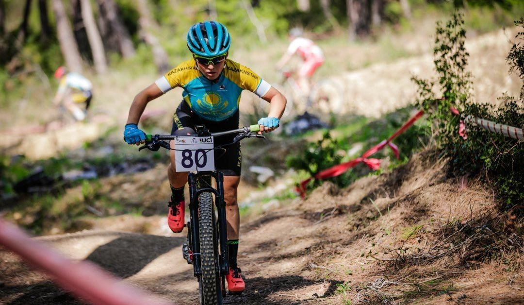 Велосипедистка Алина Саркулова не отказалась от критики формы сборной Казахстана на Азиаде-2023