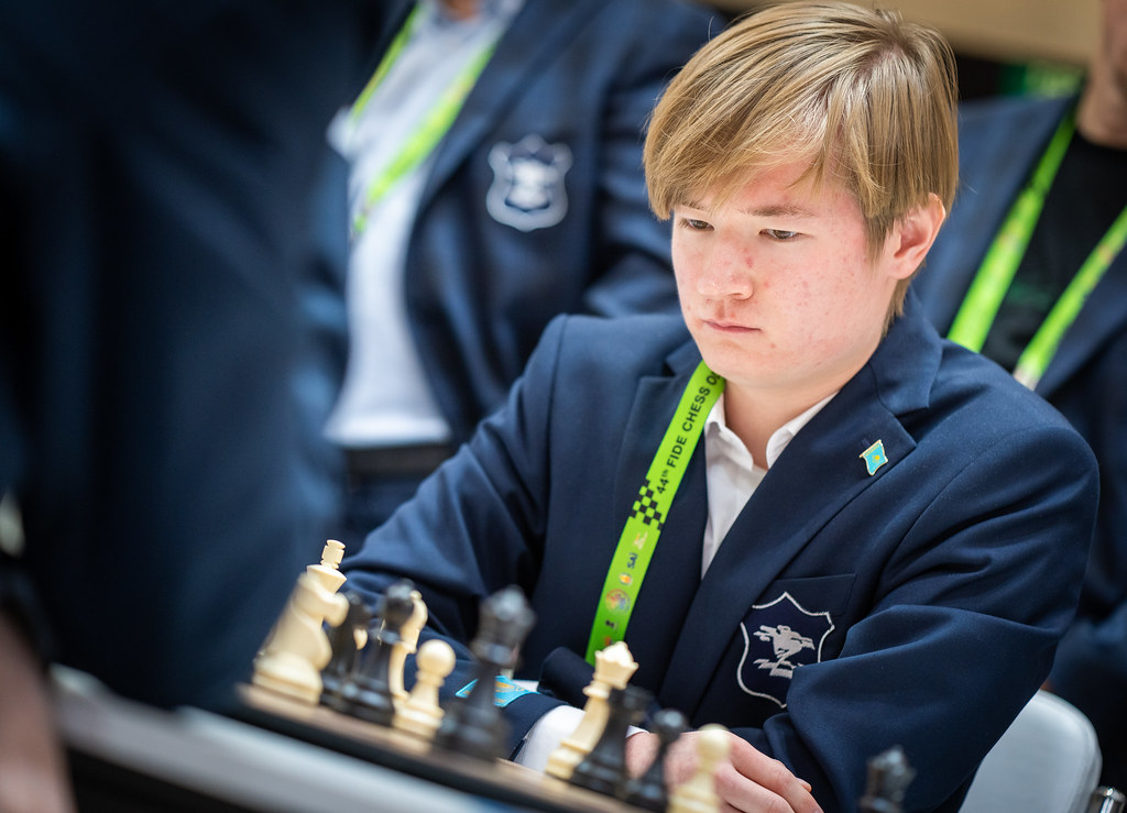 Алишер Сулейменов отметил развитие шахматного спорта в Казахстане