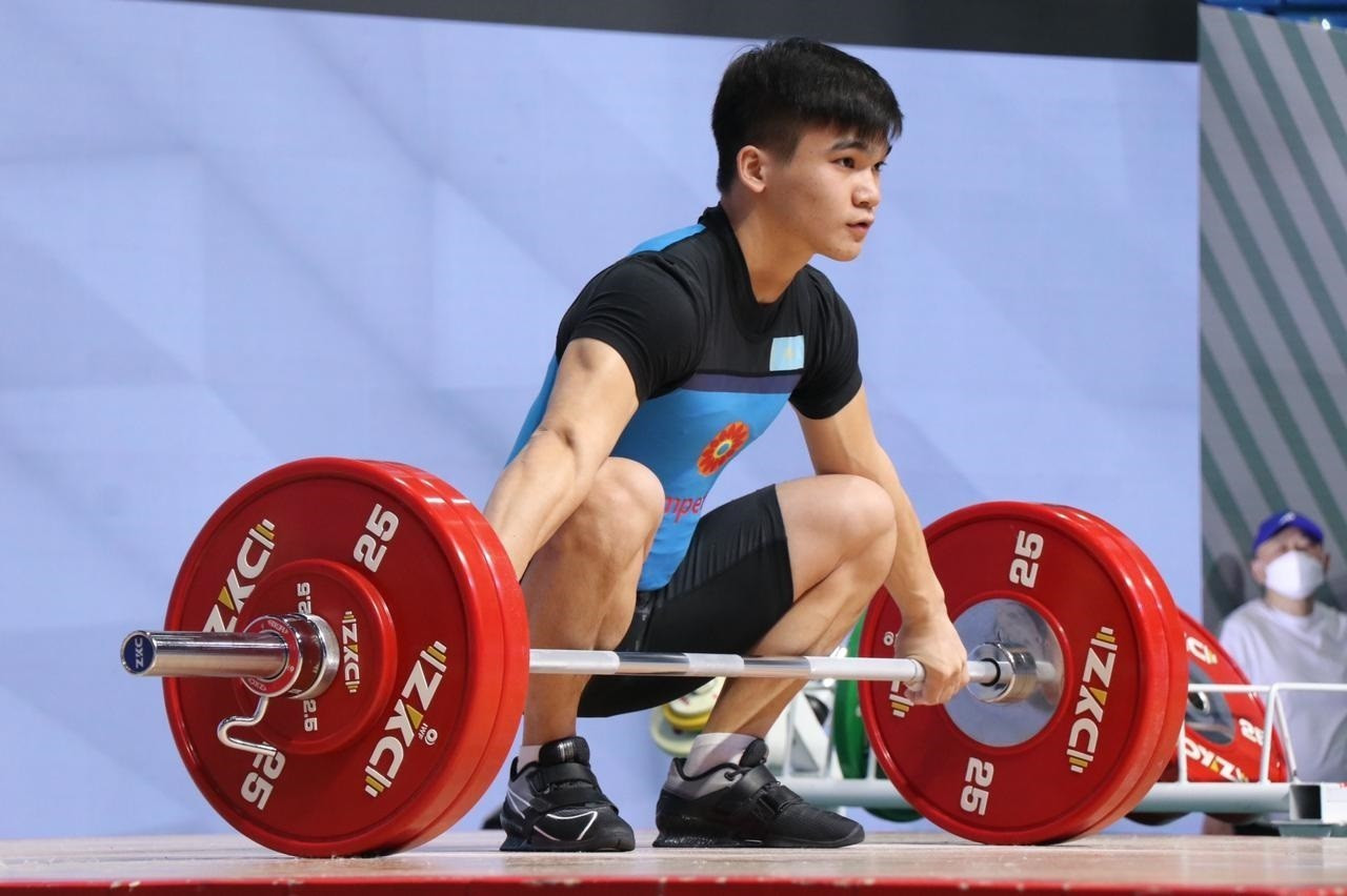Сайрамкез Акмолда завоевал «серебро» на чемпионате Азии по тяжелой атлетике