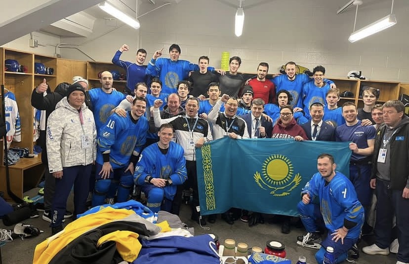 Сборная Казахстана по хоккею завоевала бронзу Универсиады-2023