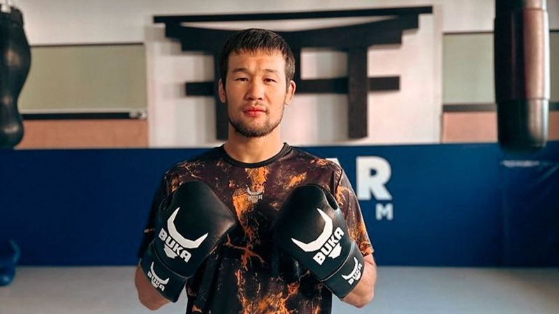 Казахстанец из UFC Шавкат Рахмонов назвал «Челси» своим любимым клубом
