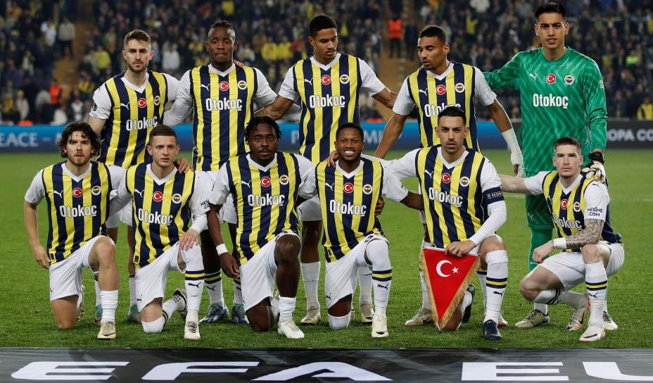 «Фенербахче» бойкотировал матч против «Галатасарая» за Суперкубок Турции