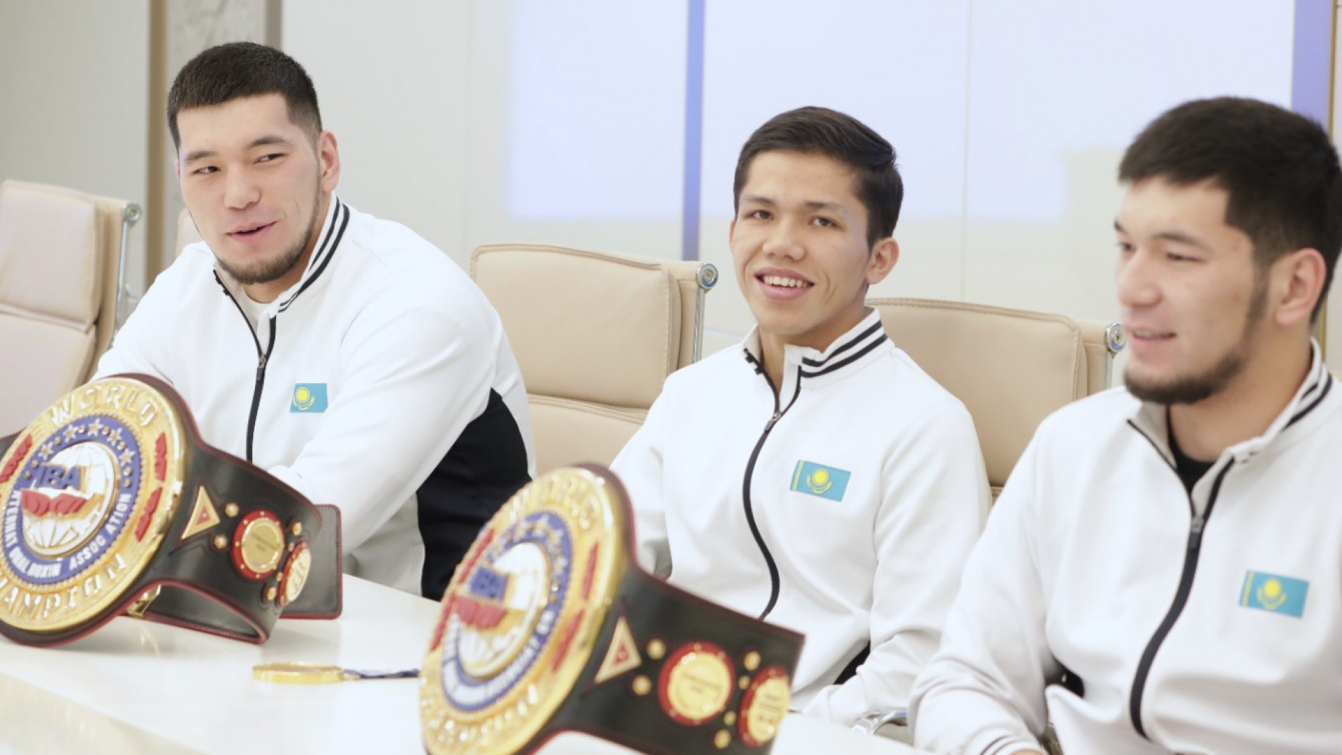 Сборная Казахстана по боксу заняла первое место в рейтинге Международной боксерской ассоциации