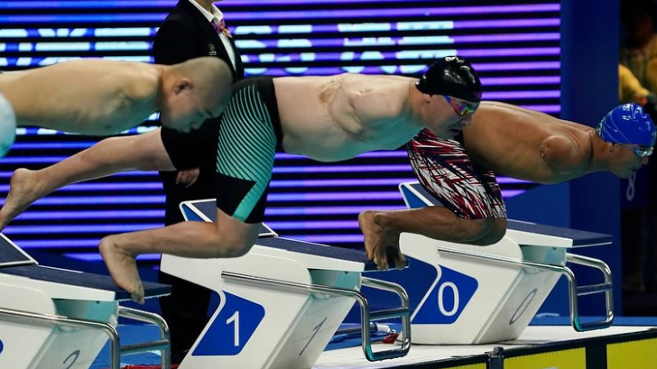 Команда Казахстана по плаванию завоевала бронзу на Азиатских параиграх