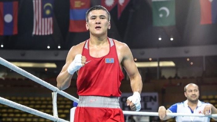 Казахстанский боксер Кулахмет выиграл медаль малого чемпионата мира по боксу
