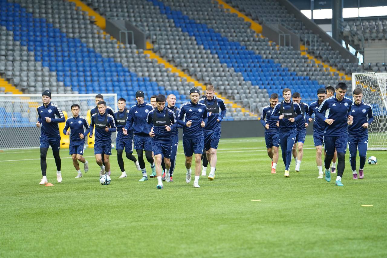 Сборная Казахстана начала подготовку к матчам против Словении и Дании