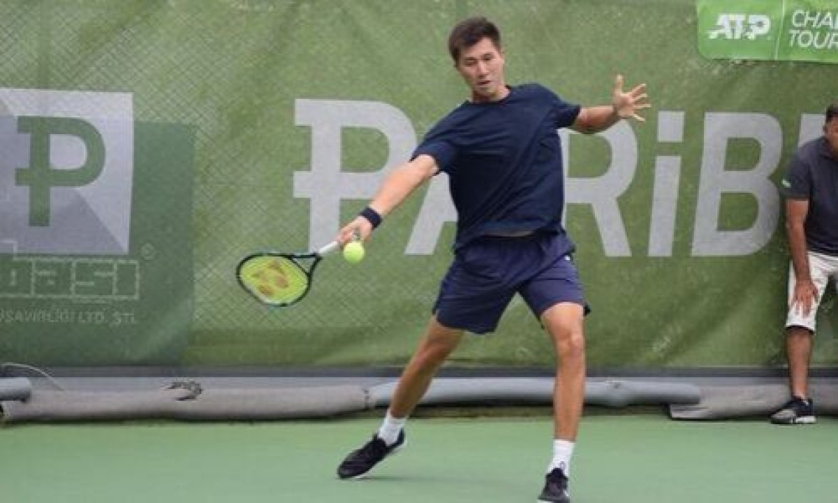 Теннисист Бейбит Жукаев проиграл в финале турнира в США