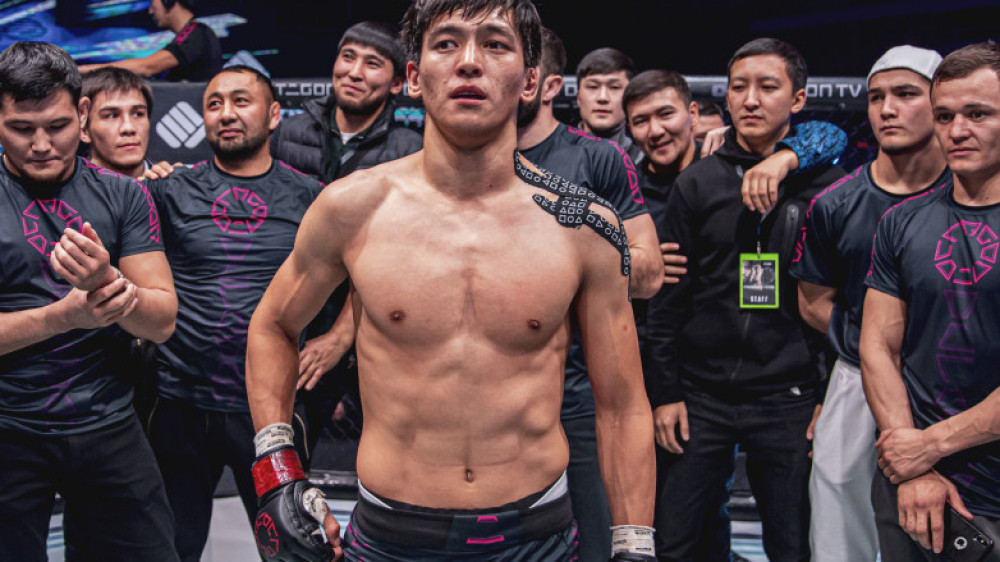 UFC представил казахстанца Азата Максума как «надежду Казахстана»