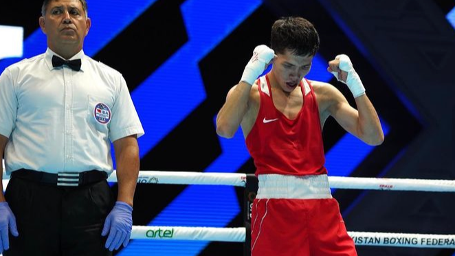 Казахстанский боксер Ташкенбай – о выходе в финал ЧМ: постараюсь привезти домой золото