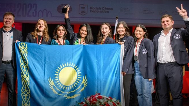 Сборная Казахстана по шахматам завоевала серебро на чемпионате мира среди женщин – 2023