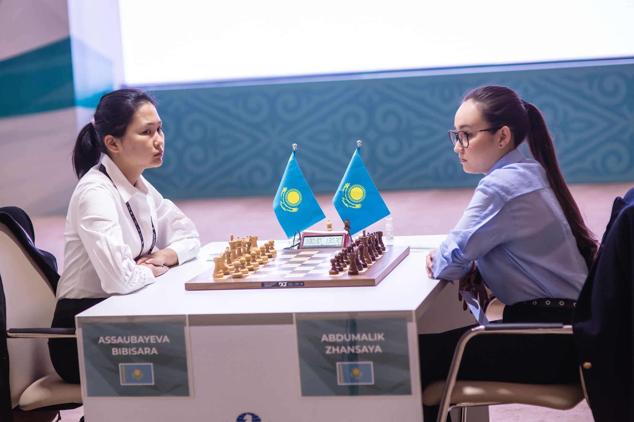 Шахматистка Асаубаева – о члене сборной Абдумалик: приукрашивать действительность – качество бывшего депутата