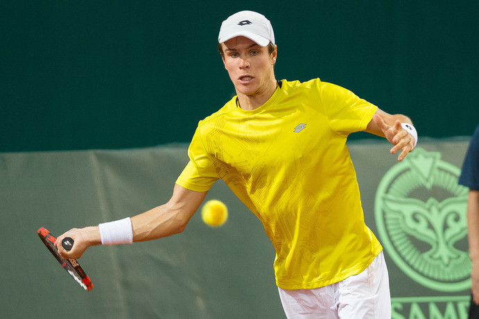 Дмитрий Попко из Казахстана вышел в финал теннисного турнира в Анталье