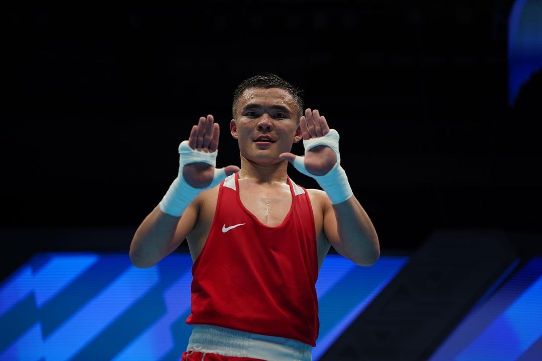 Стартовали с побед! Казахстанские боксеры выиграли первые поединки на ЧМ-2023
