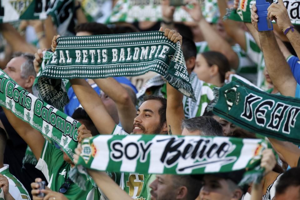 Бетис — Эльче прогноз на матч Ла Лиги 15 августа: ставки и коэффициенты