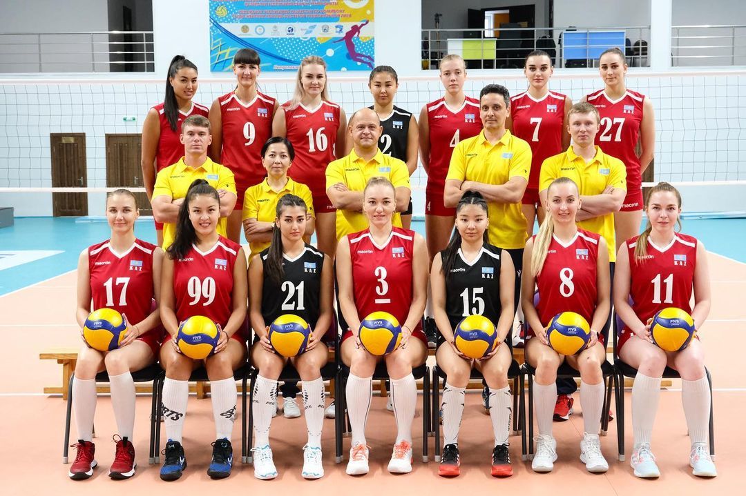 Женская сборная Казахстана отправилась в Хорватию на матч Challenger Cup
