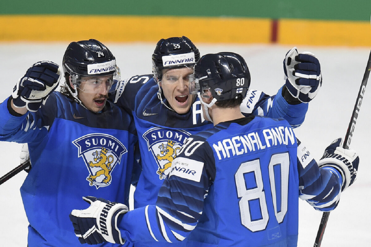 Латвия — Финляндия прогноз на матч 14 мая на ЧМ-2022 по хоккею: ставки и коэффициенты на игру