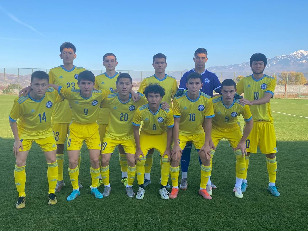Юношеская сборная Казахстана U17 с крупной победой завершила отбор на Евро-2023
