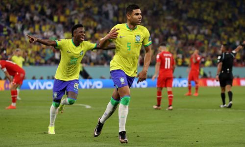 Бразилия победила Швейцарию и вышла в плей-офф ЧМ-2022 по футболу