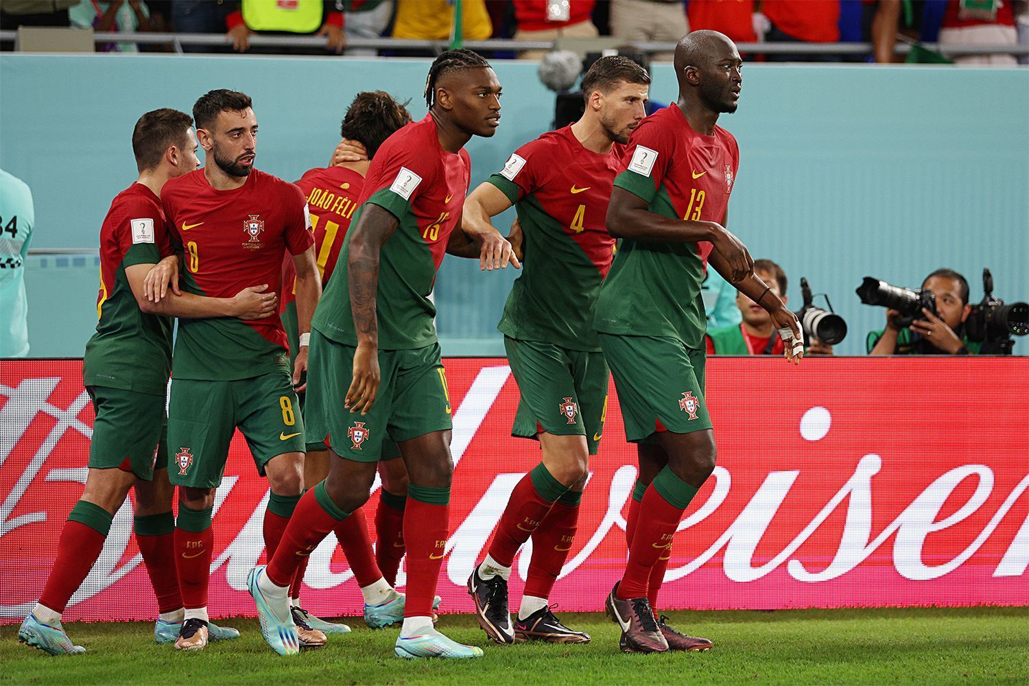 Уругвайцы выбили португальцев в 1/8 финала на ЧМ-2018. Реваншируется ли Роналду?