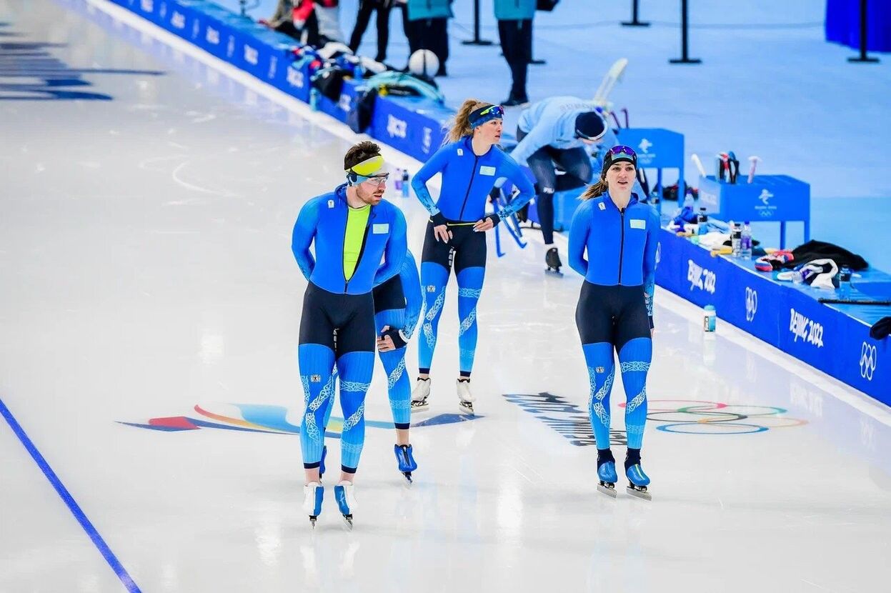 Казахстан завоевал еще три медали на турнире четырех континентов по конькобежному спорту