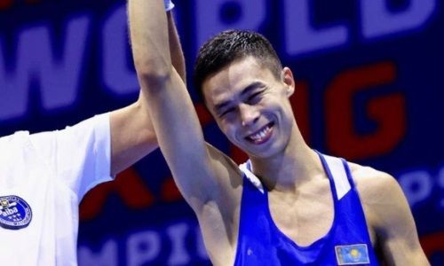 Сакен Бибосынов принес Казахстану медаль на ЧА-2022 по боксу