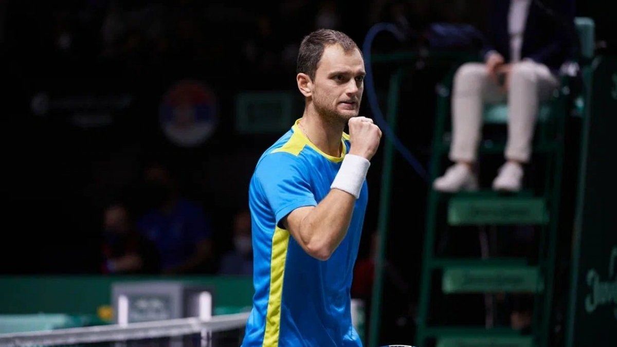 Недовесов вышел в финал парного разряда турнира серии Челленджер в Великобритании