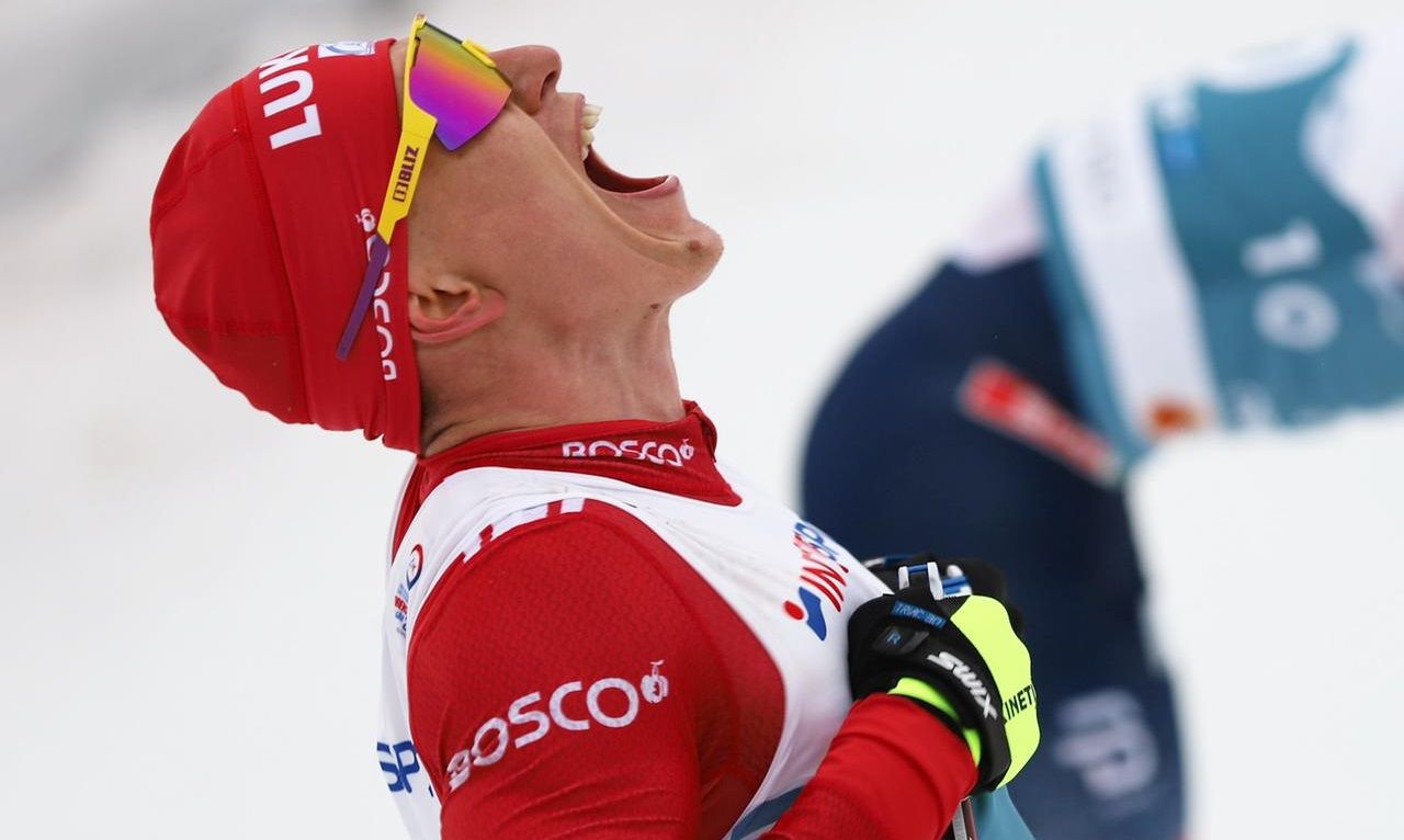 Наконец-то Большунов стал чемпионом мира! В одиночку разорвал пятерых норвежцев в скиатлоне!