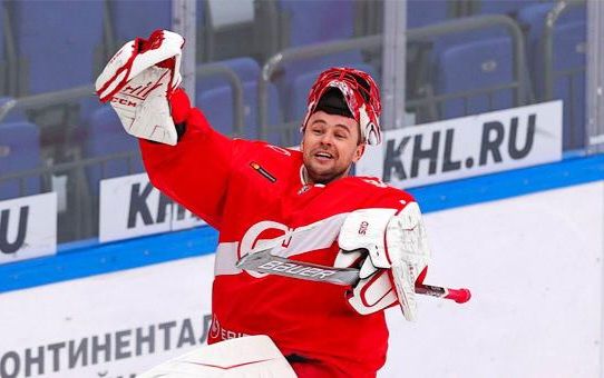 «Барыс» подписал вратаря из Словакии. Хоккеисты сборной Казахстана сядут в запас?
