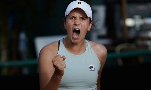 Теннисистка из Казахстана вышла в четвертьфинал турнира в Биаррице