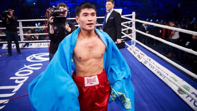 Казахстанский боксер победил мексиканца с 34 нокаутами