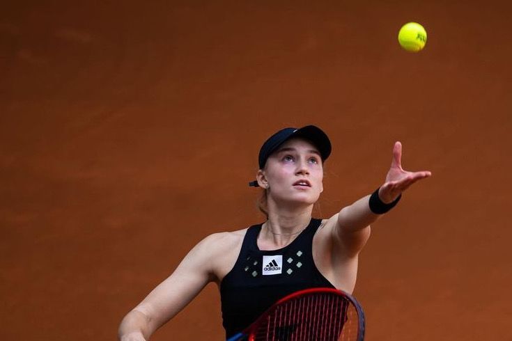 Рыбакина вышла в третий круг турнира WTA 1000 в Риме
