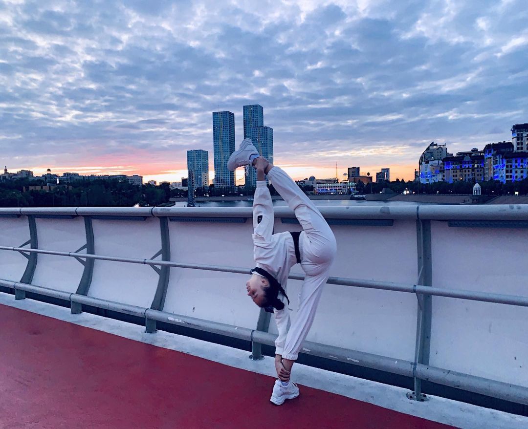 Айслу Мурзагалиева гимнастка